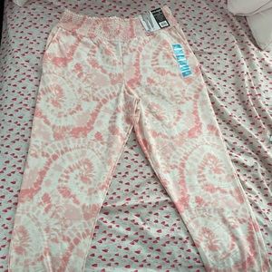 2 pairs of steve madden joggers pink/white and black